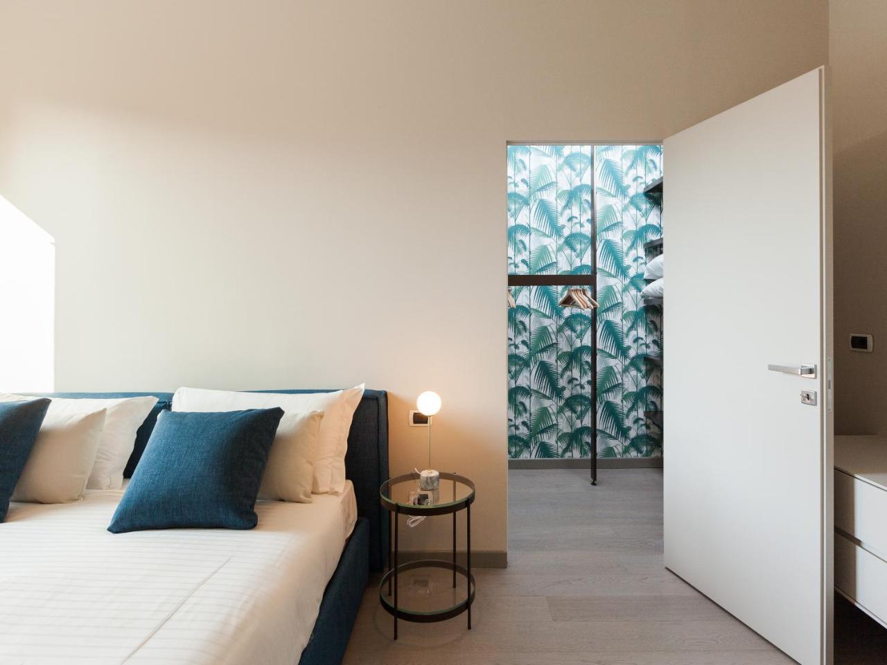 easyhomes-Duomo Suites&Apartments Milano Eksteriør billede