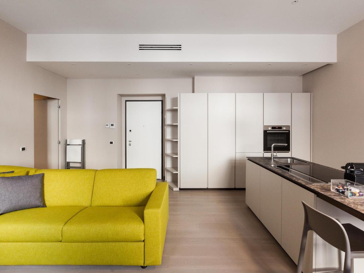 easyhomes-Duomo Suites&Apartments Milano Eksteriør billede