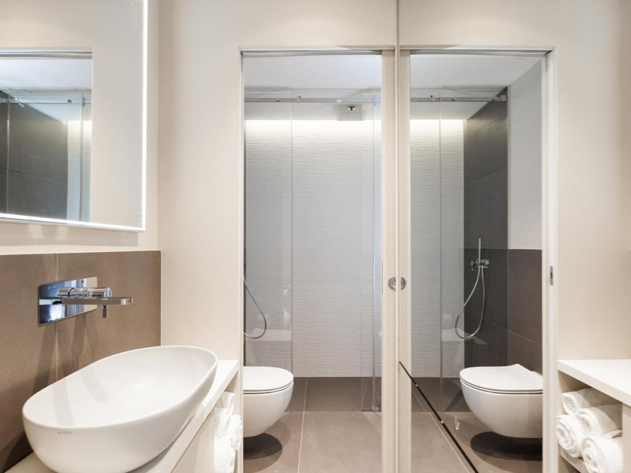 easyhomes-Duomo Suites&Apartments Milano Eksteriør billede